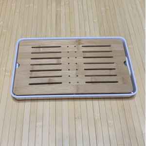 Чабань из натурального бамбука с белым поддоном